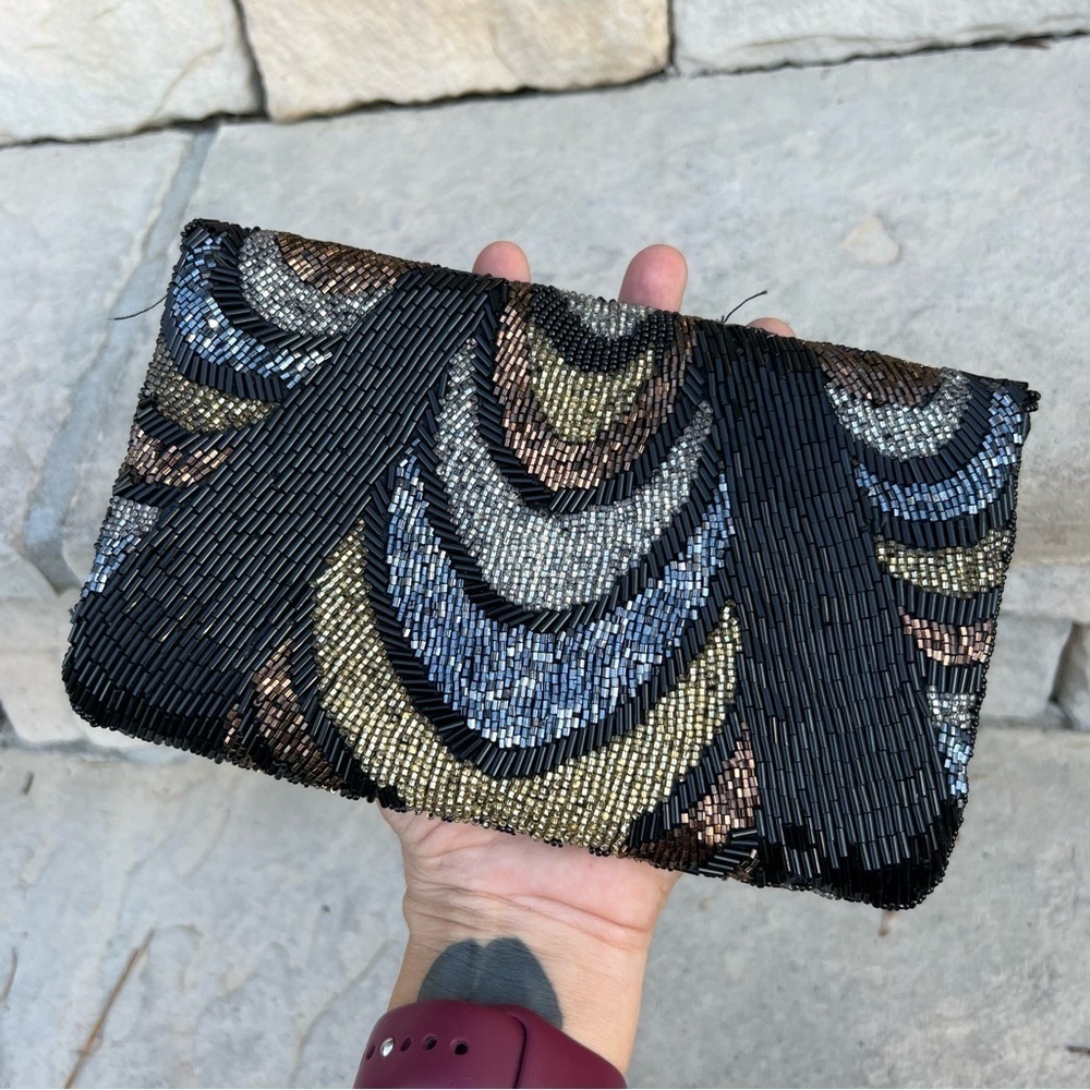 CARLA Marchi handmade embroidered beaded hand purse with long handle - Picture 3 of 6